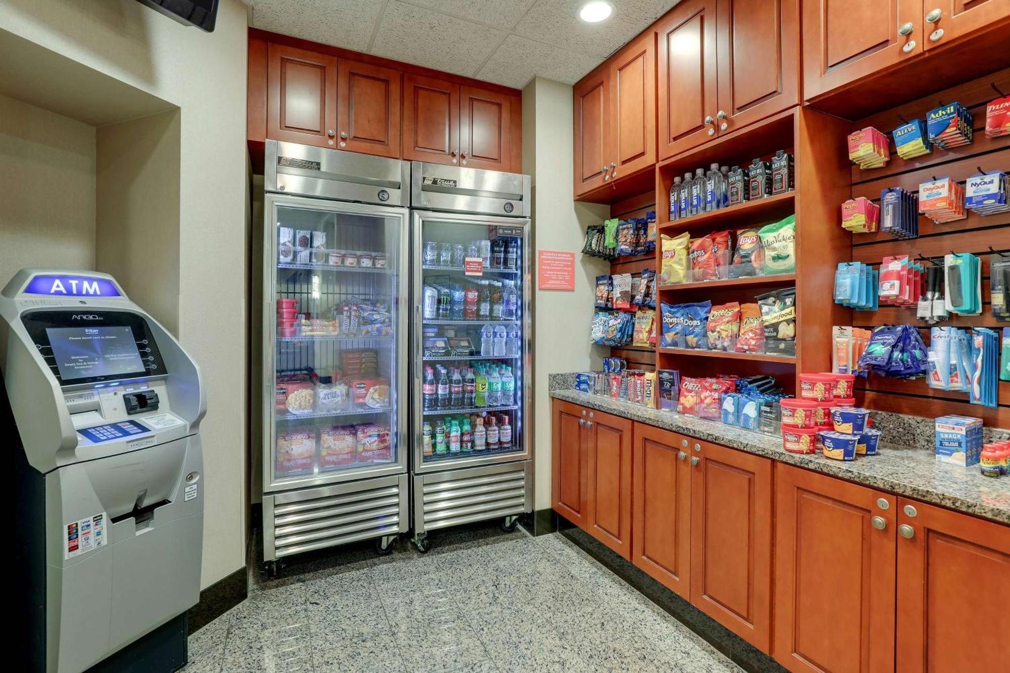 Drury Inn & Suites Charlotte Arrowood Buitenkant foto
