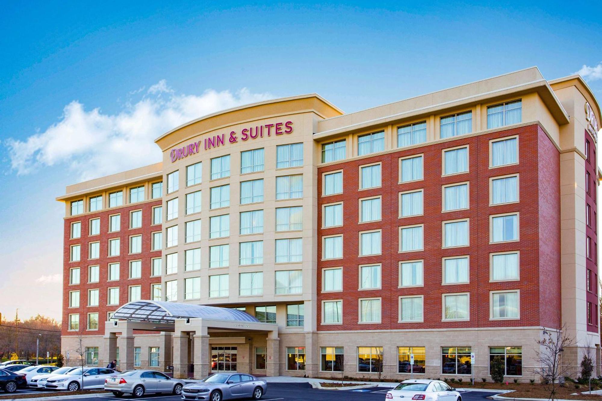 Drury Inn & Suites Charlotte Arrowood Buitenkant foto