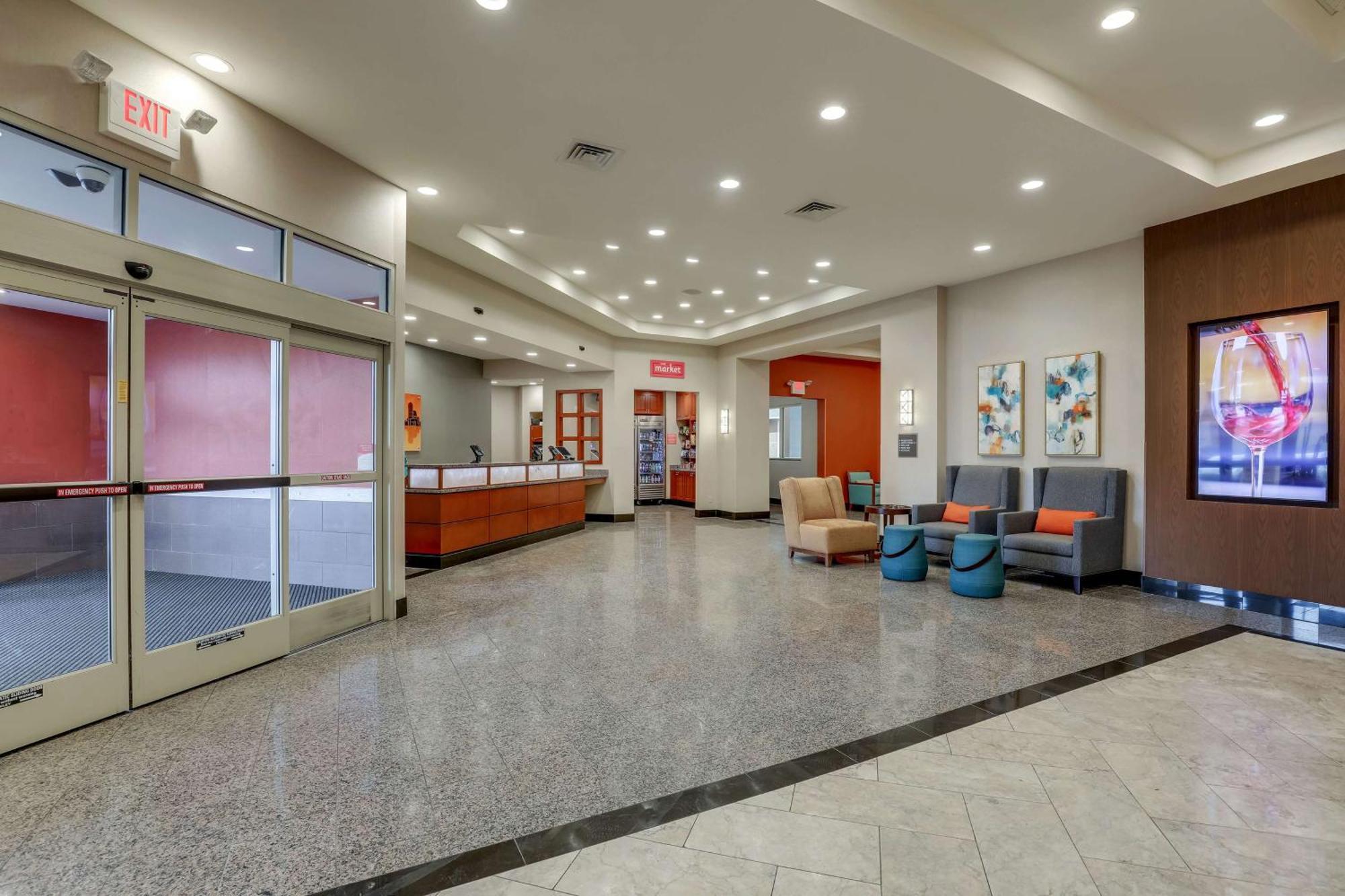 Drury Inn & Suites Charlotte Arrowood Buitenkant foto